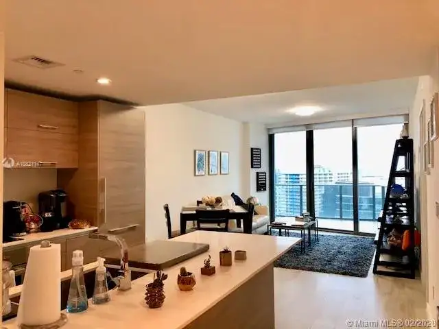 1300 S Miami Ave # 3704, Miami FL 33130 photo 2