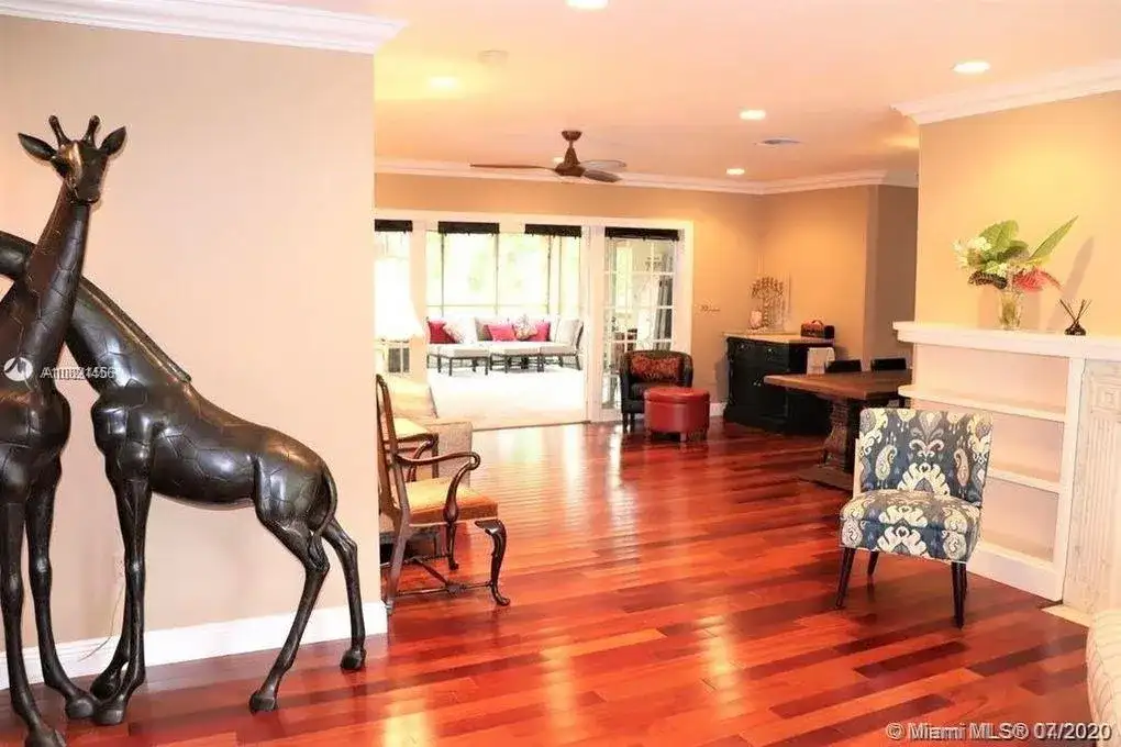 1510 Sarria Ave, Coral Gables FL 33146 photo 2