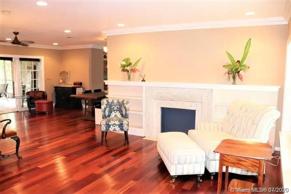 1510 Sarria Ave, Coral Gables FL 33146 photo 3