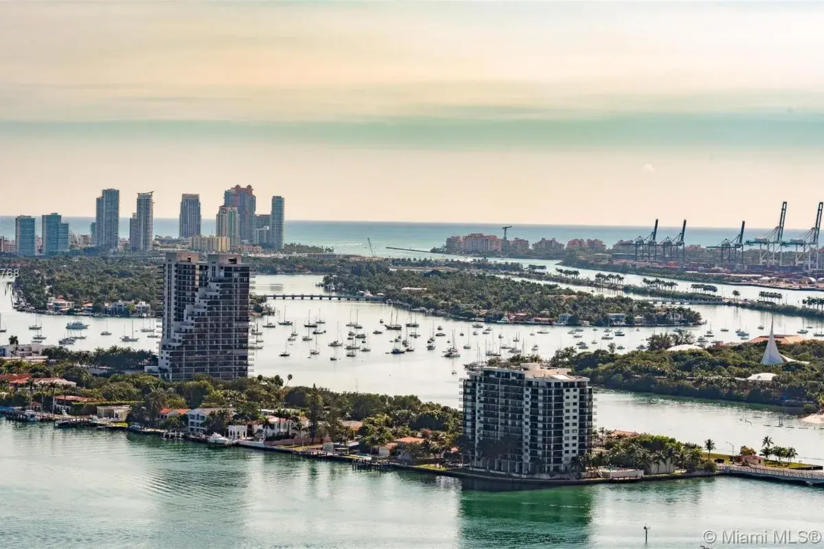 2020 N Bayshore Dr # 3307, Miami FL 33137