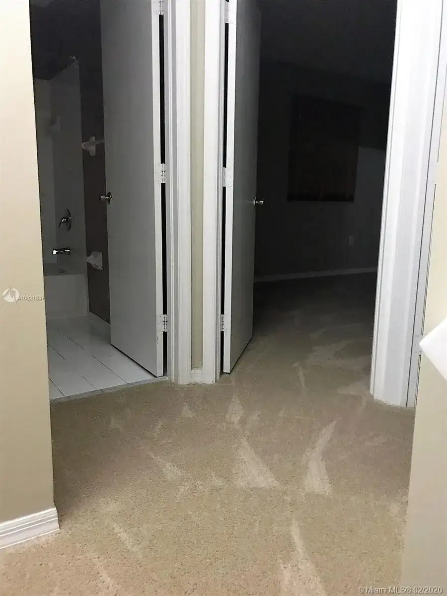18706 SW 100th Ave # 18706, Cutler Bay FL 33157 photo 4