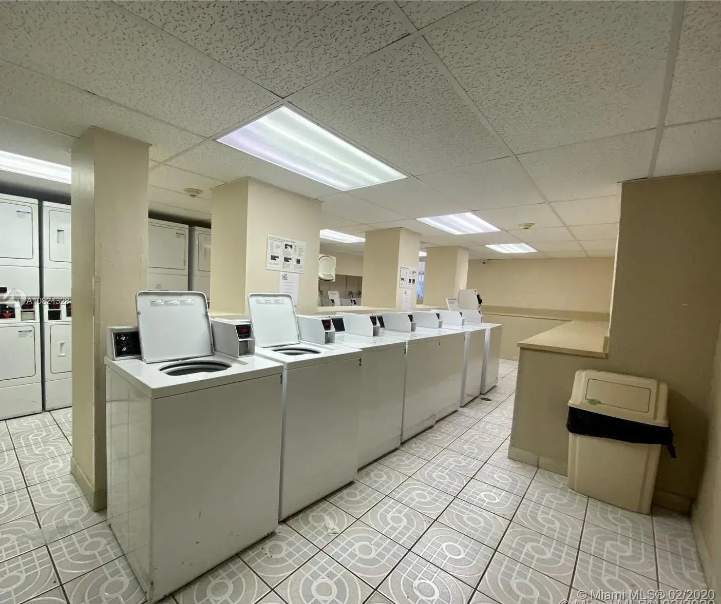 1805 Sans Souci Blvd # 527, North Miami FL 33181