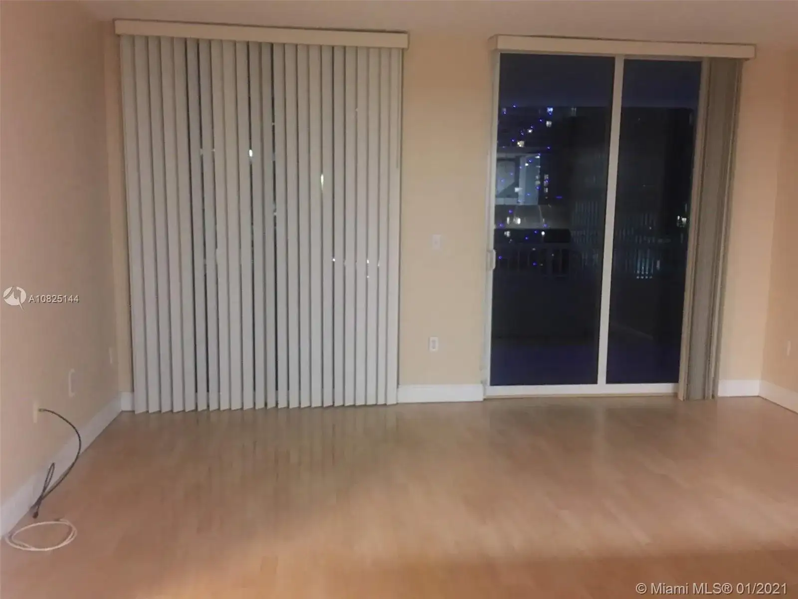 170 SE 14th St # 1507, Miami FL 33131 photo 5