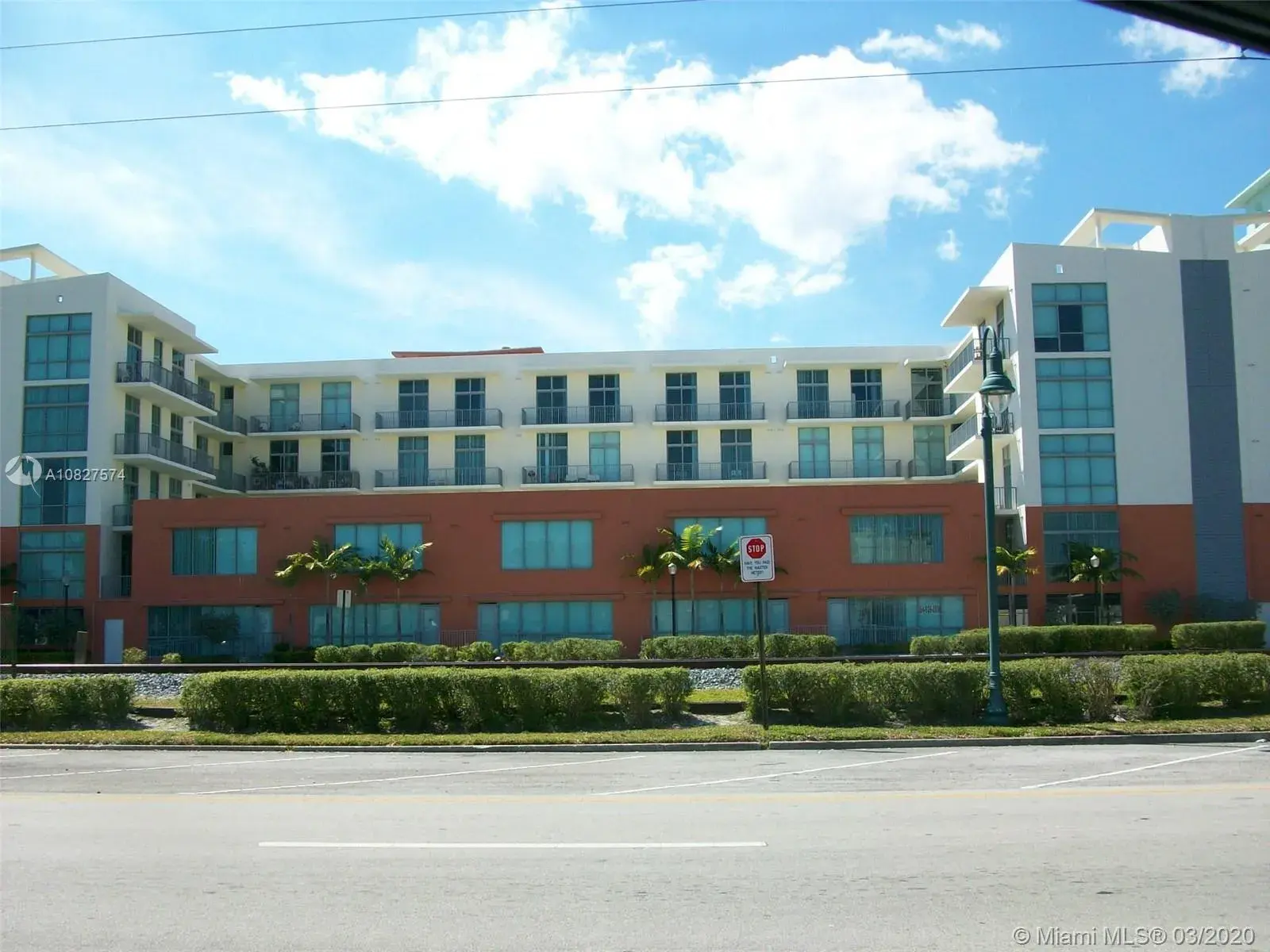 2100 VAN BUREN # 504, Hollywood FL 33020