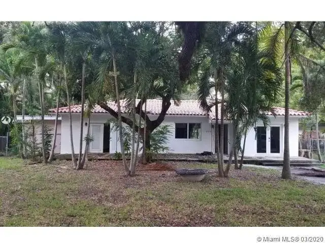 1110 NE 119th St, Biscayne Park FL 33161 photo 2