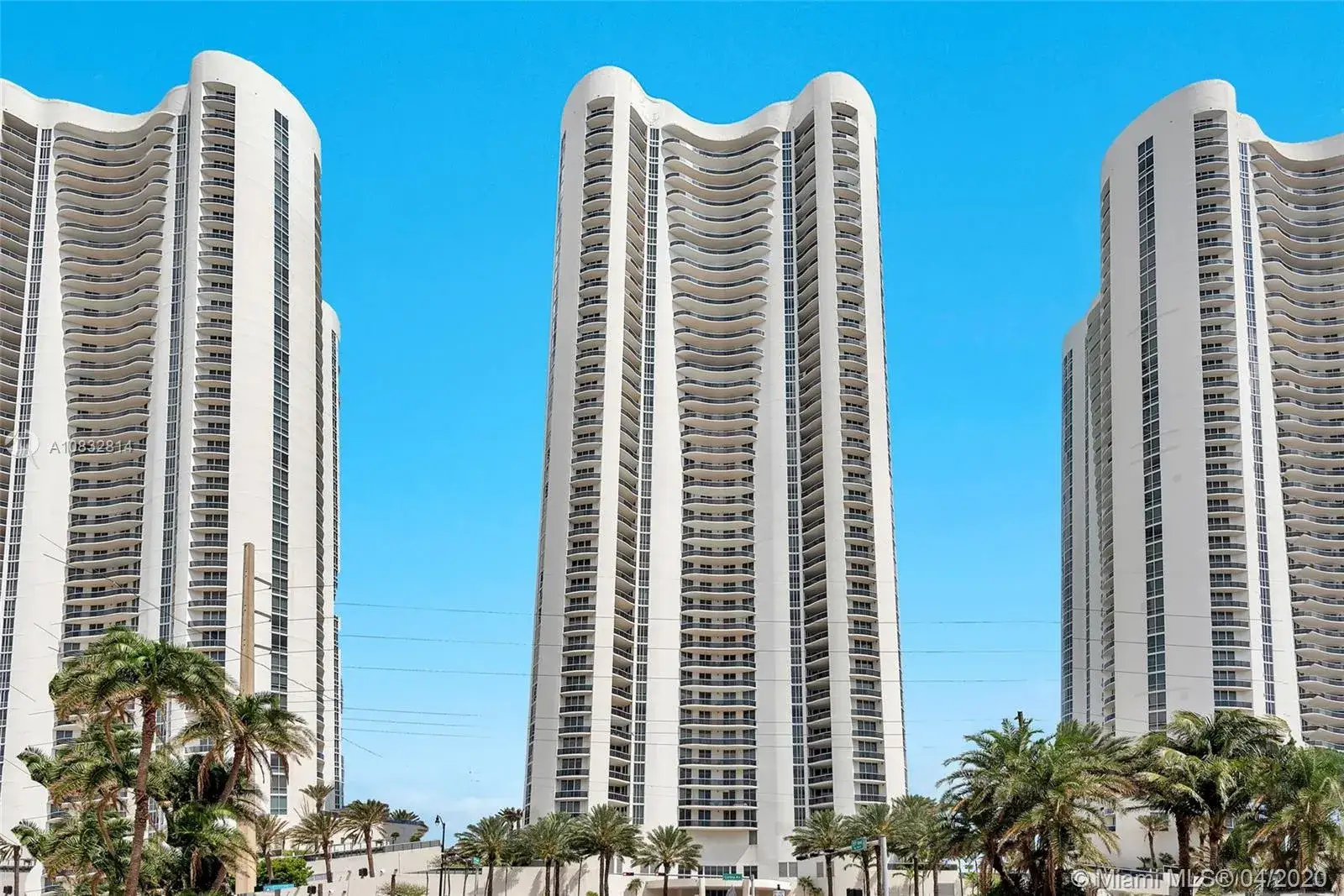 15901 Collins Ave # 2405, Sunny Isles Beach FL 33160