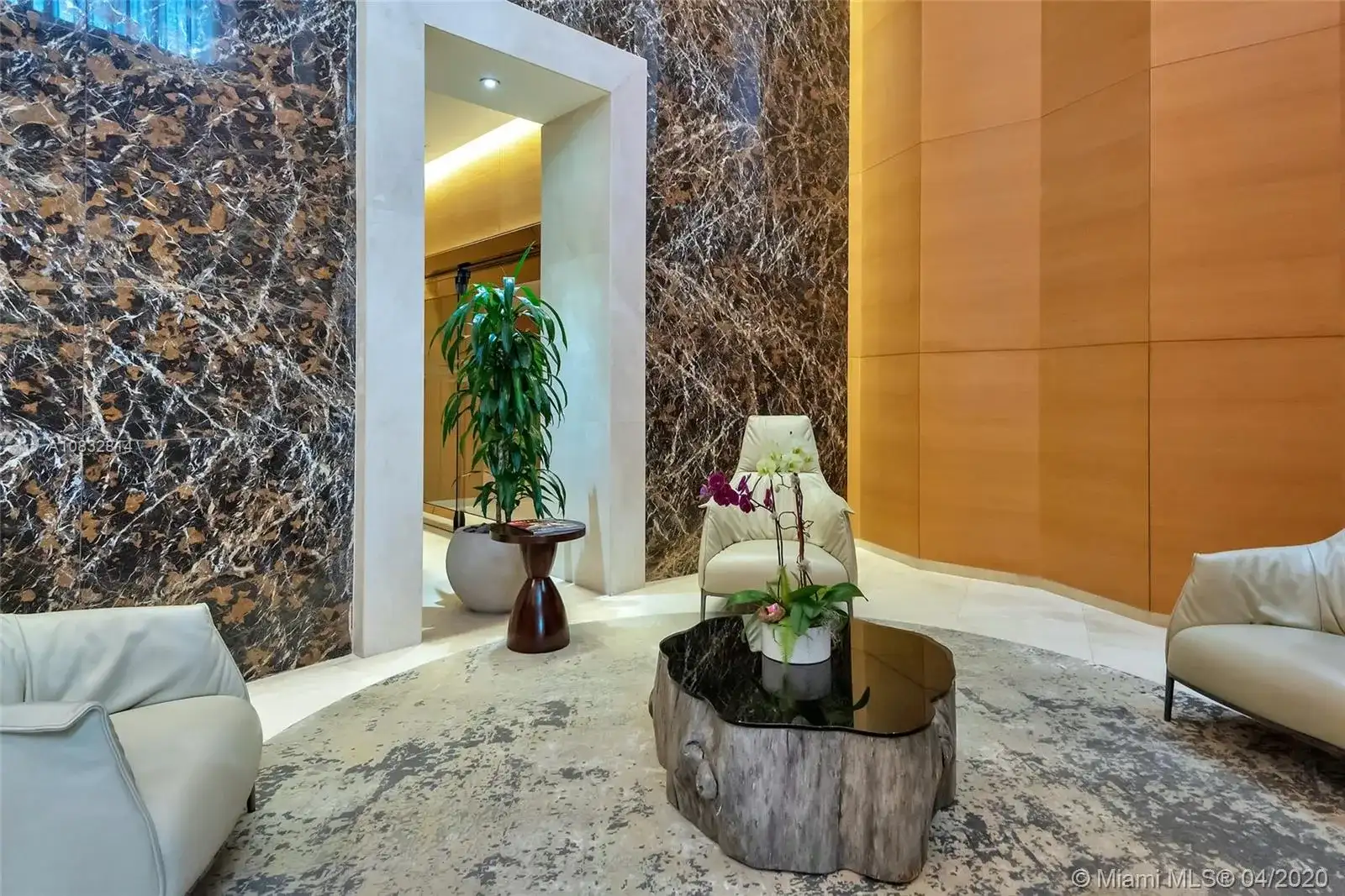 15901 Collins Ave # 2405, Sunny Isles Beach FL 33160 photo 2