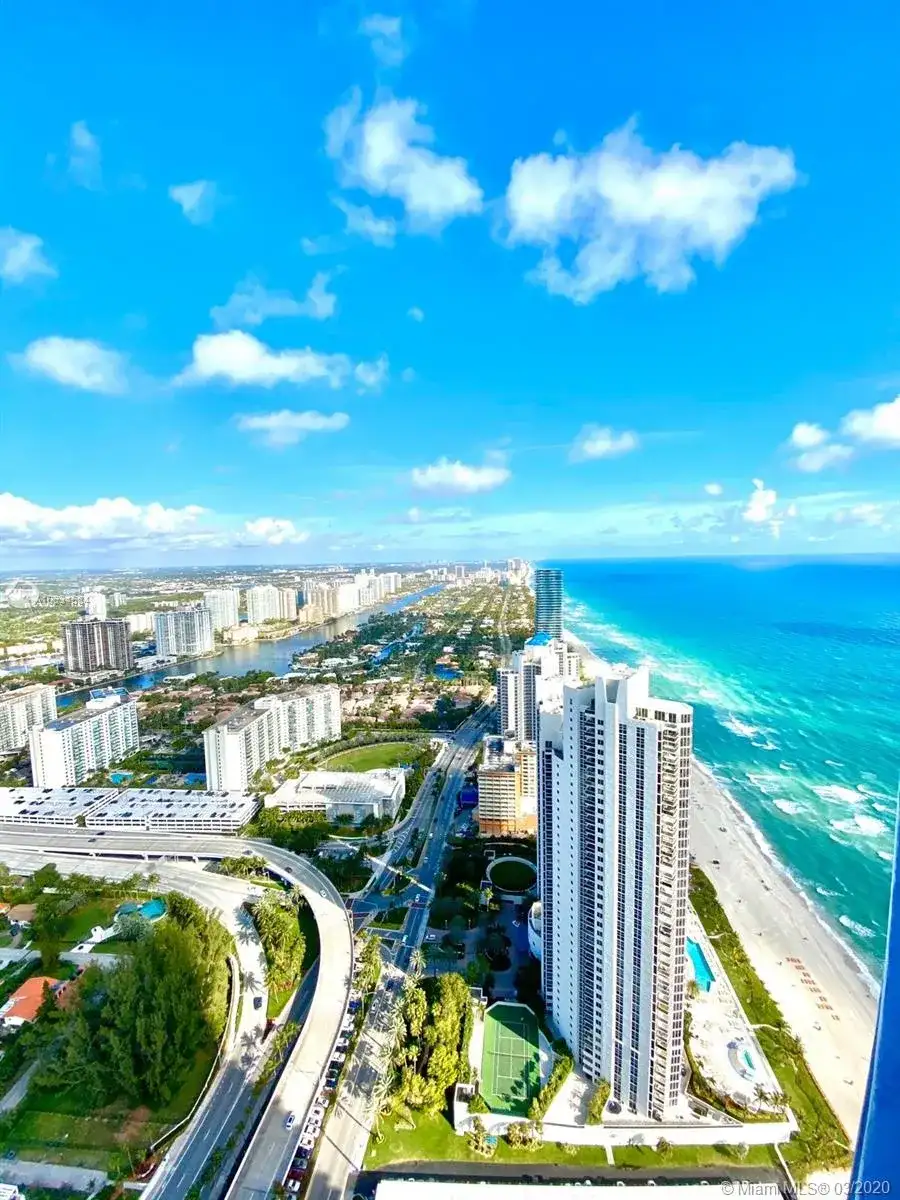 18975 Collins Ave # 4905, Sunny Isles Beach FL 33160 photo 4