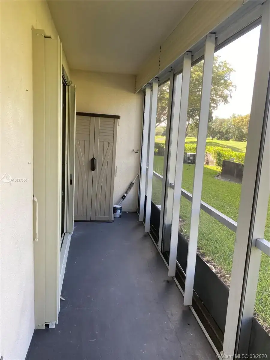 300 SW 134th Way # 112E, Pembroke Pines FL 33027 photo 2