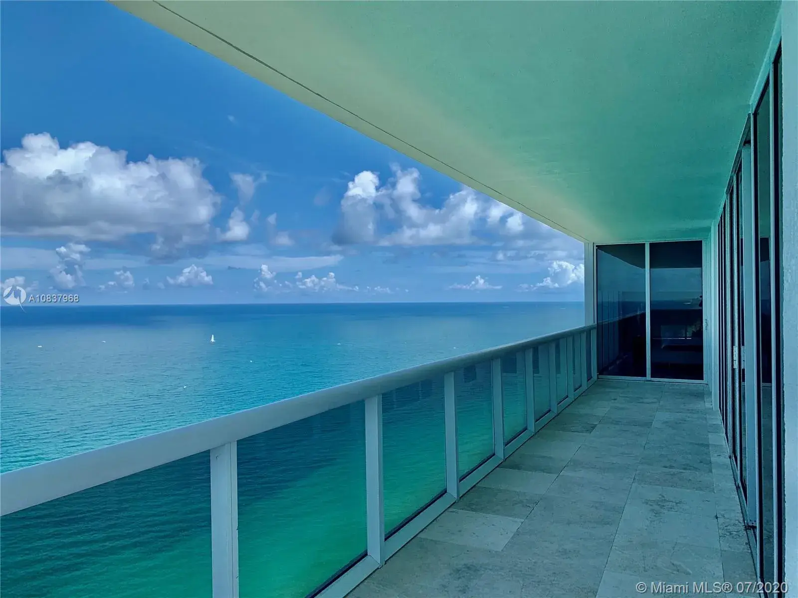 1830 S Ocean Dr # 5001, Hallandale Beach FL 33009