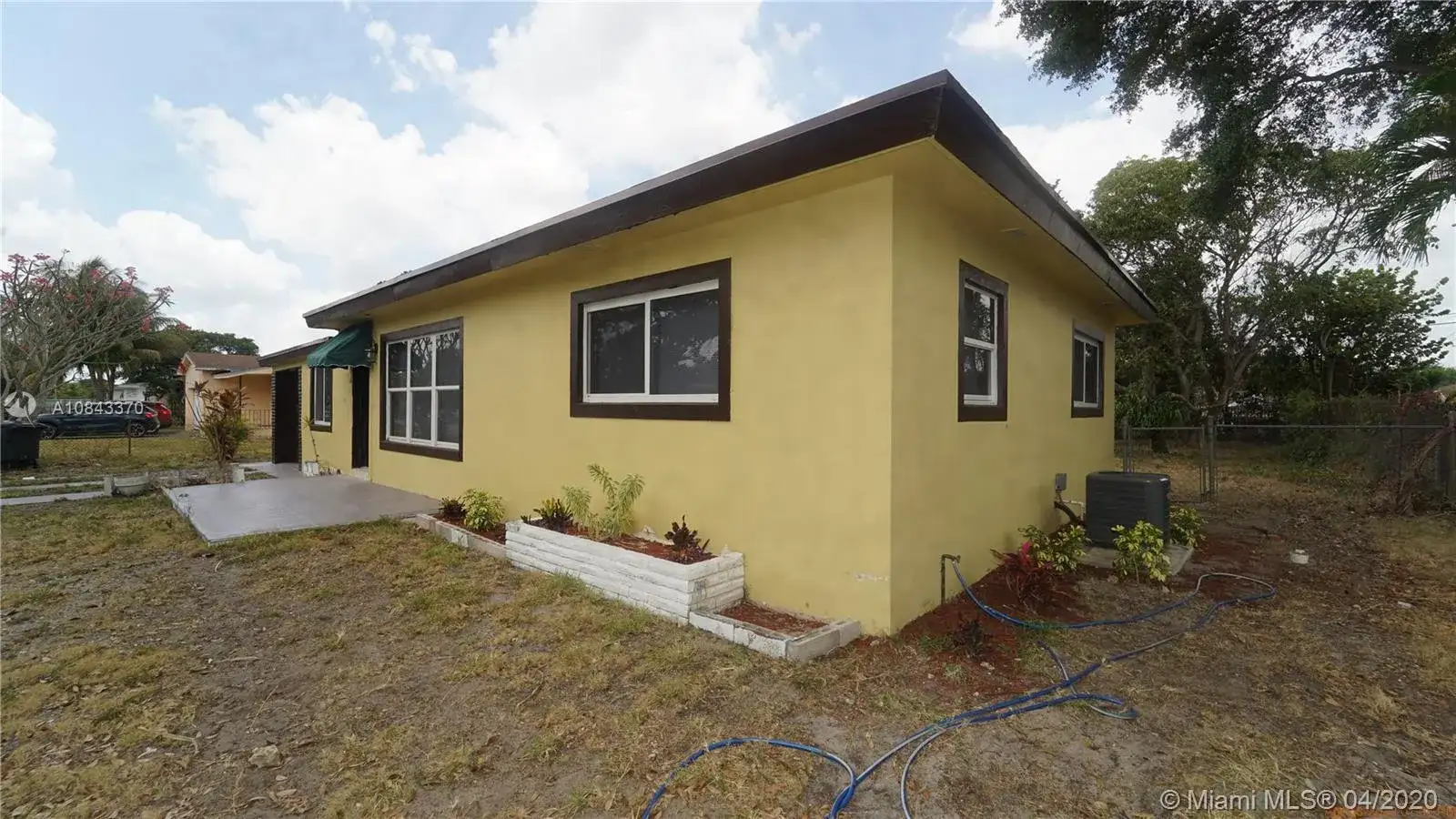 35 NW 122nd St, North Miami FL 33168 photo 3