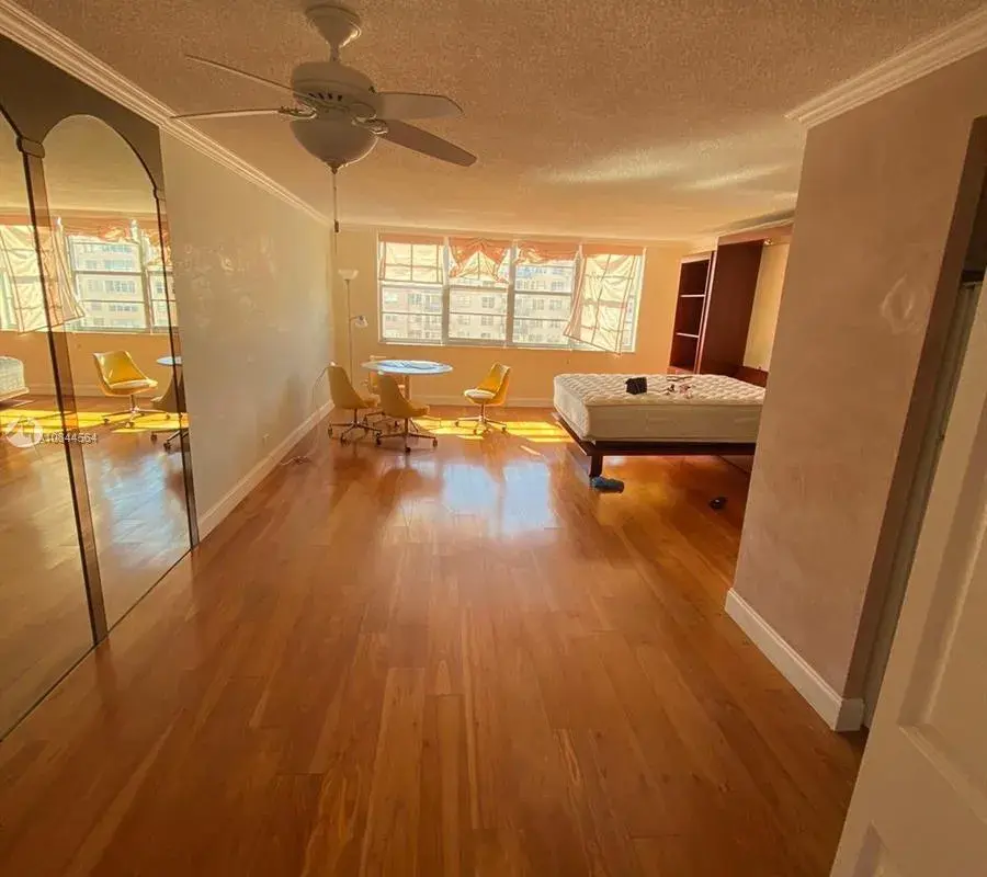 251 174th St # 2110, Sunny Isles Beach FL 33160