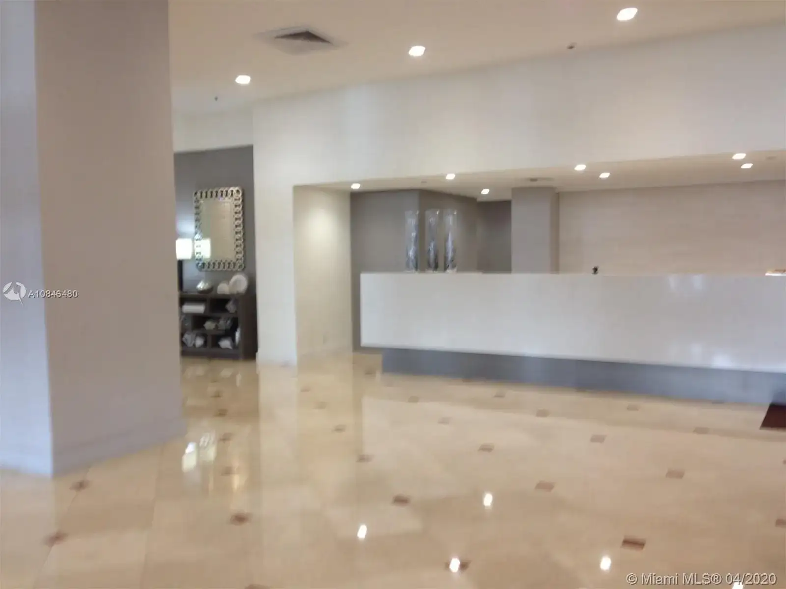 100 Lincoln Rd # 1039, Miami Beach FL 33139 photo 2
