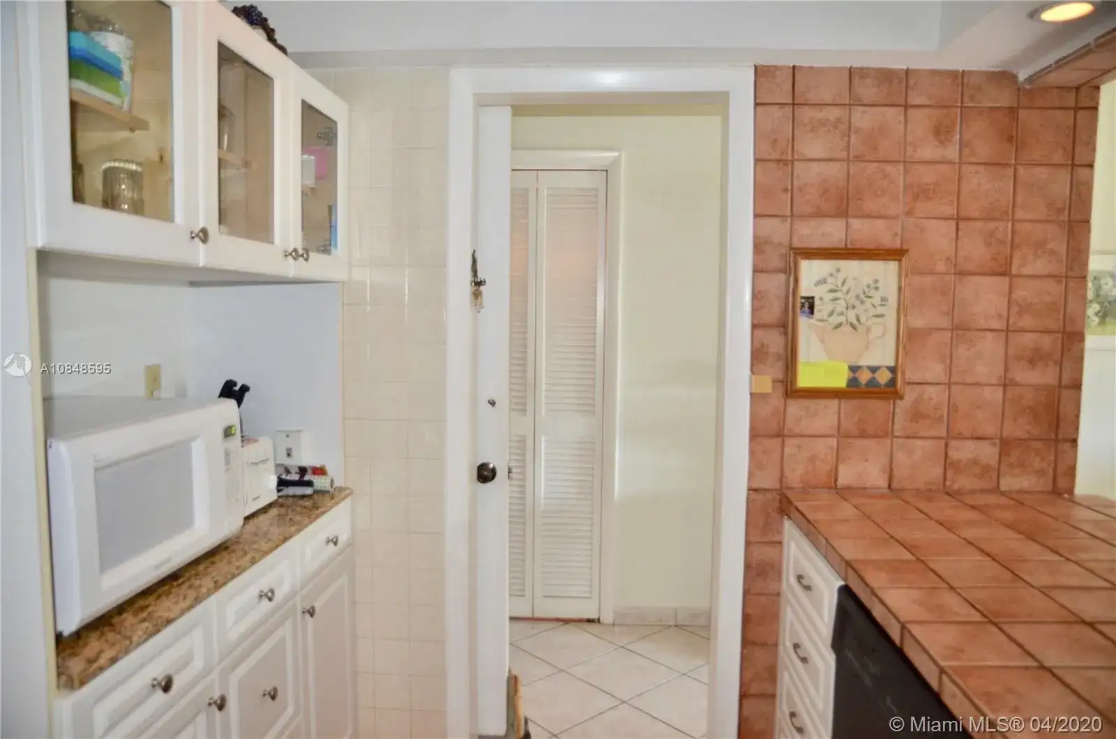 16901 NE 13th Ave # 103, Miami FL 33162 photo 5