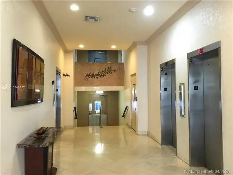 251 174th St # 1710, Sunny Isles Beach FL 33160 photo 2
