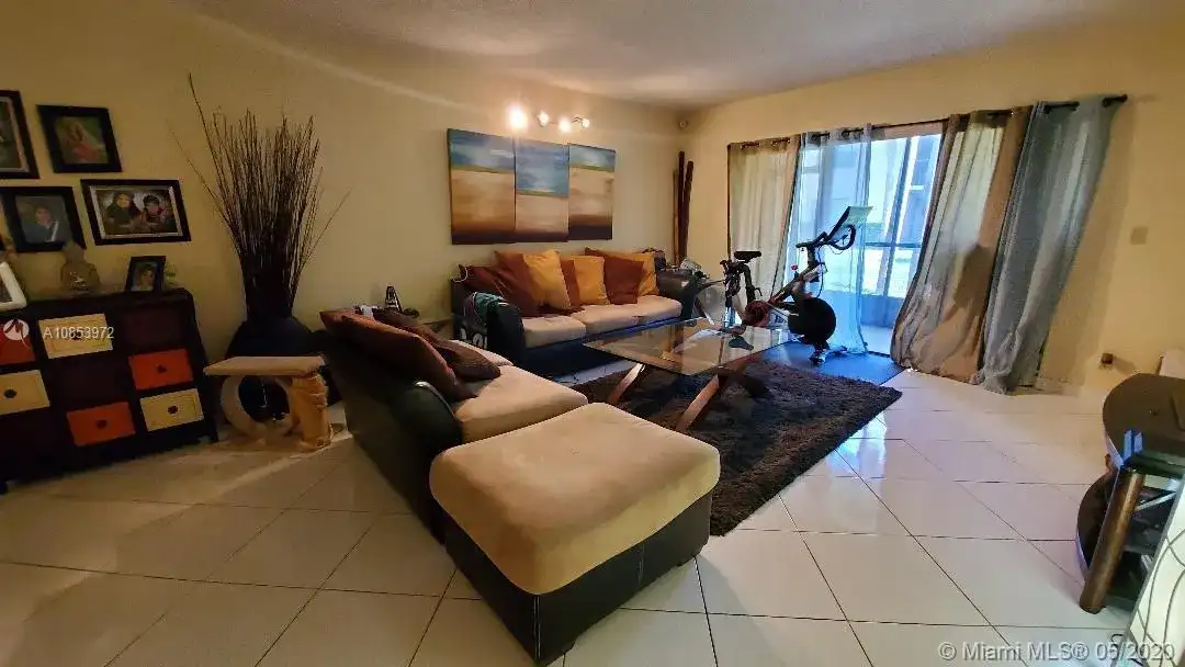 327 Lakeview Dr # 103, Weston FL 33326 photo 5