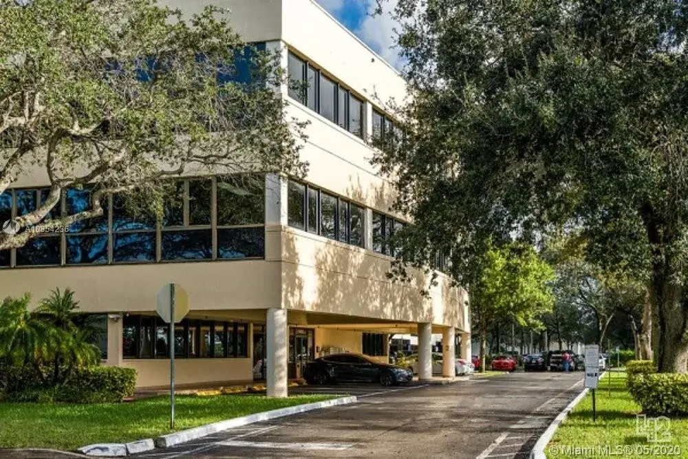 14100 Palmetto Frntg Rd # 112, Miami Lakes FL 33016 photo 2