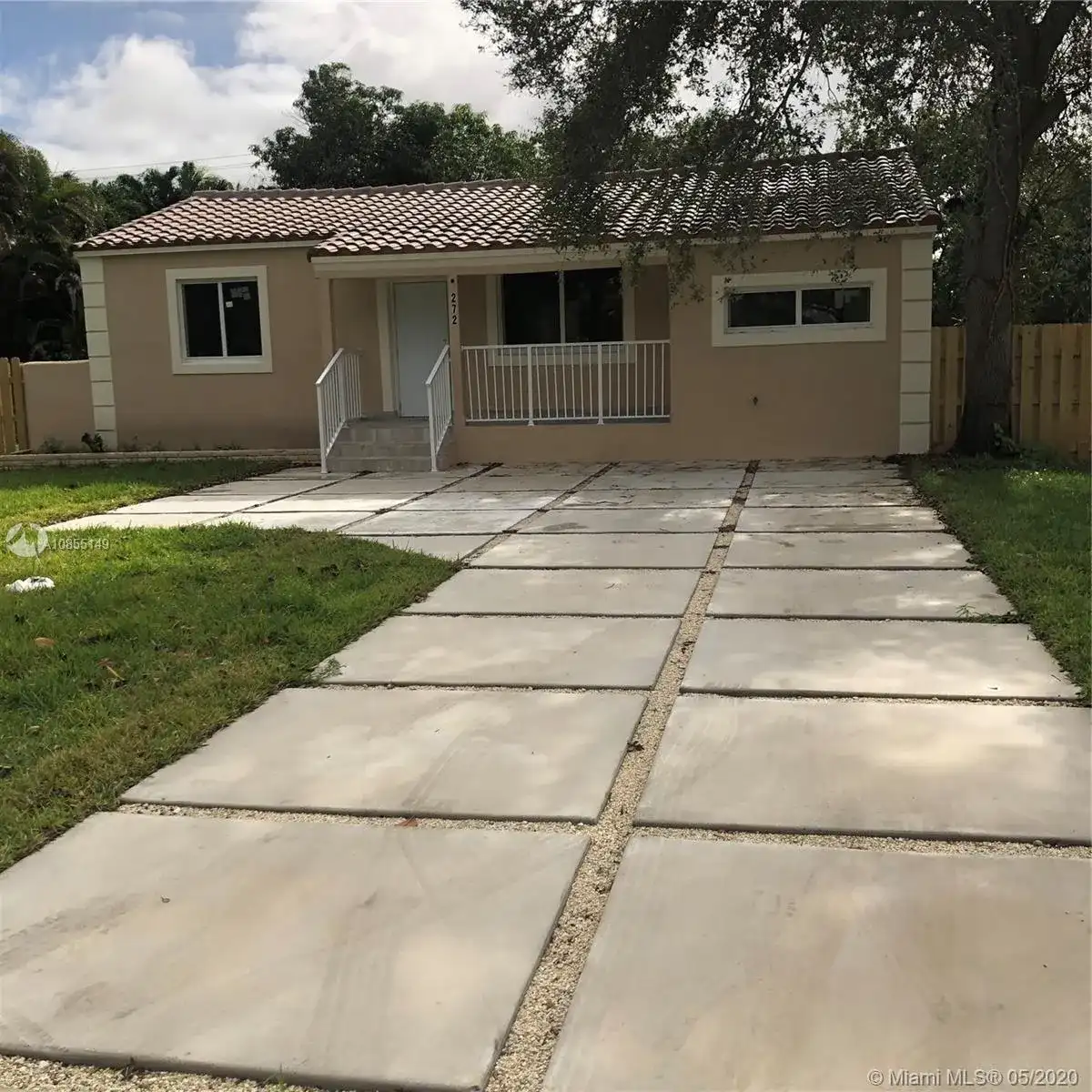 272 NW 91st St, El Portal FL 33150