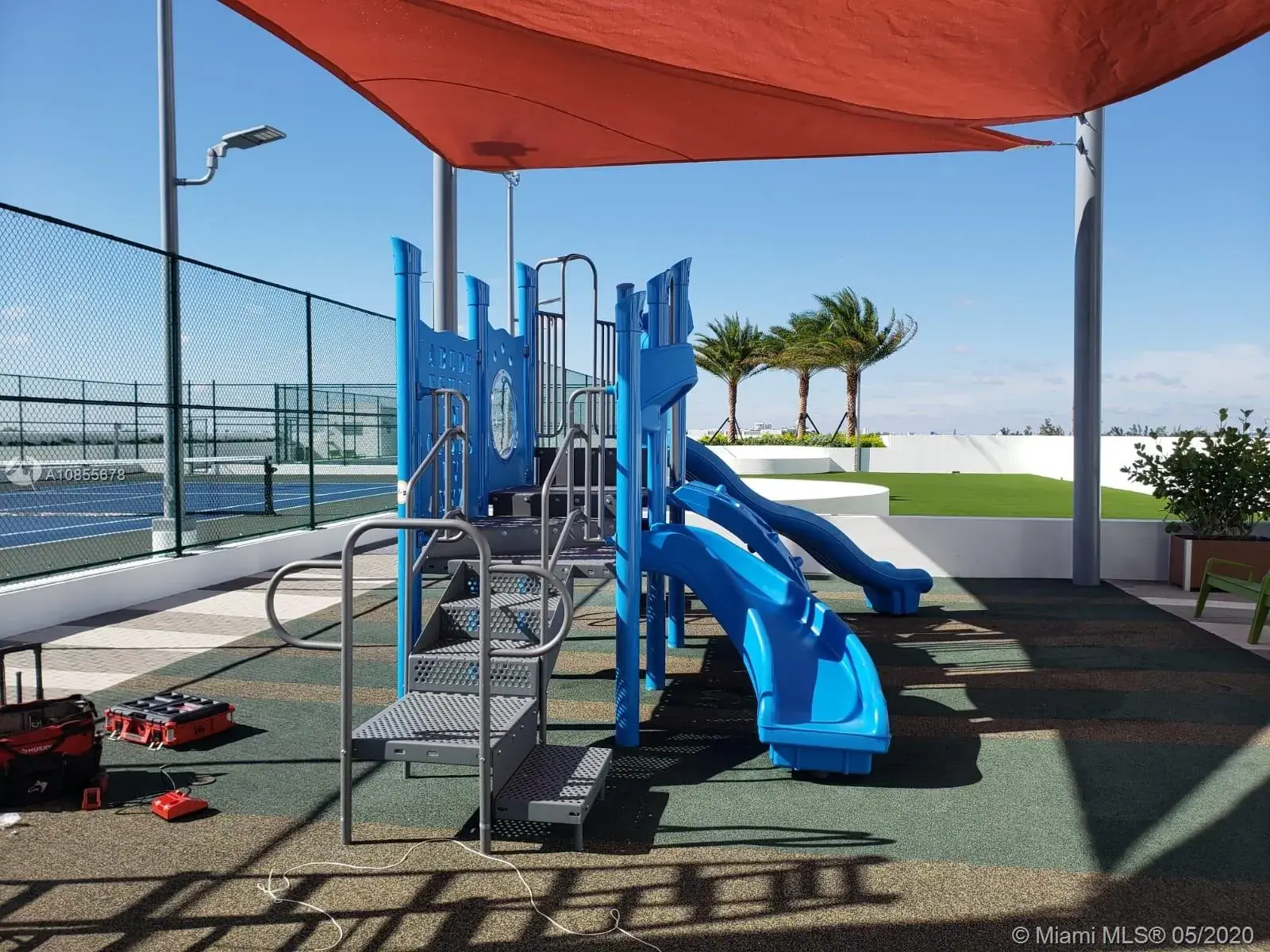 16385 Biscayne Blvd # 319, North Miami Beach FL 33160