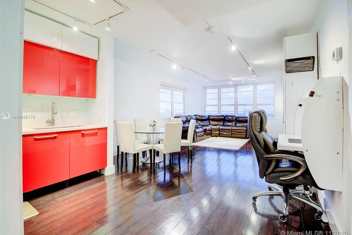 100 Lincoln Rd # 1514, Miami Beach FL 33139