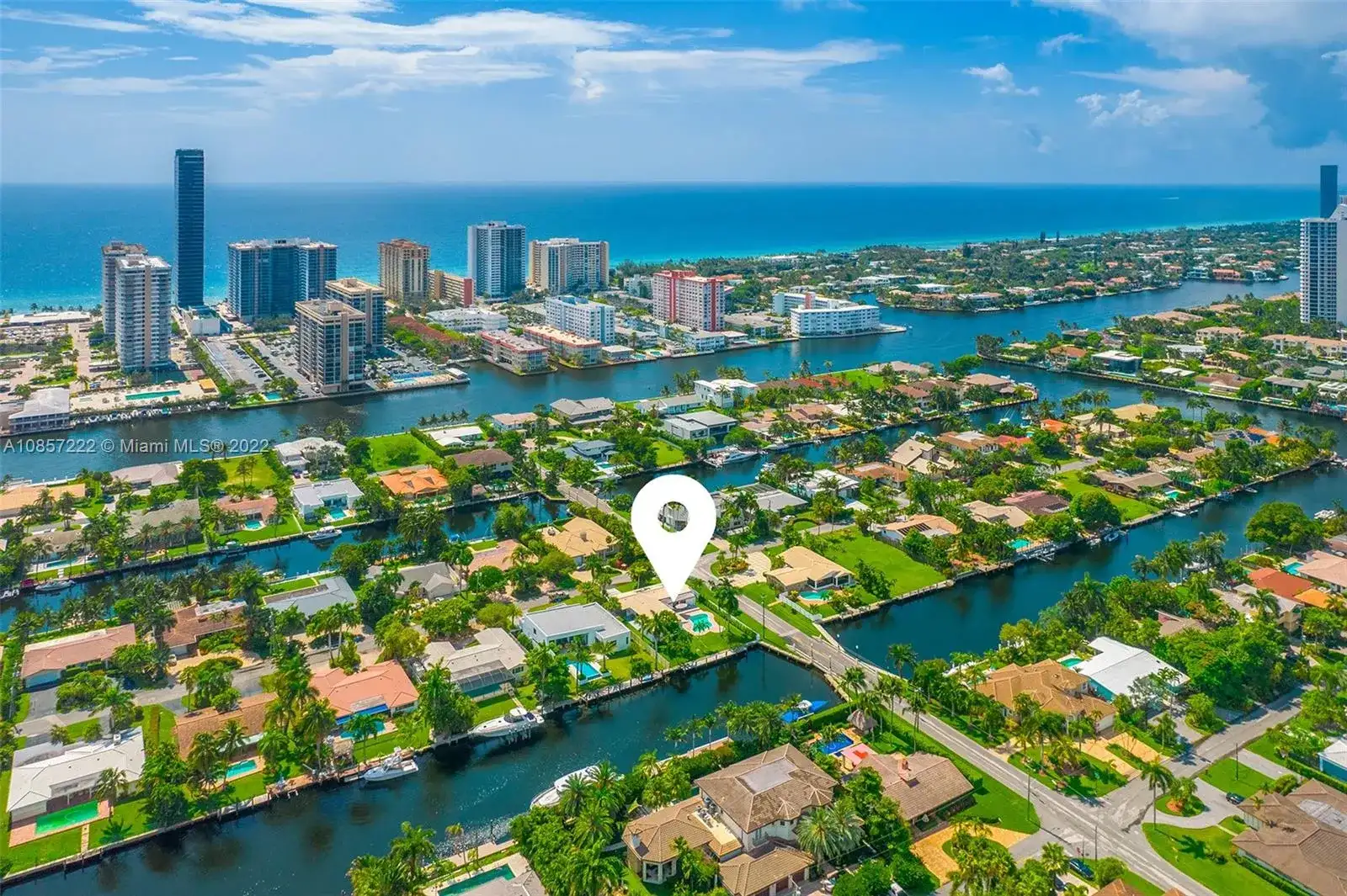 536 Hibiscus Dr, Hallandale Beach FL 33009 photo 2