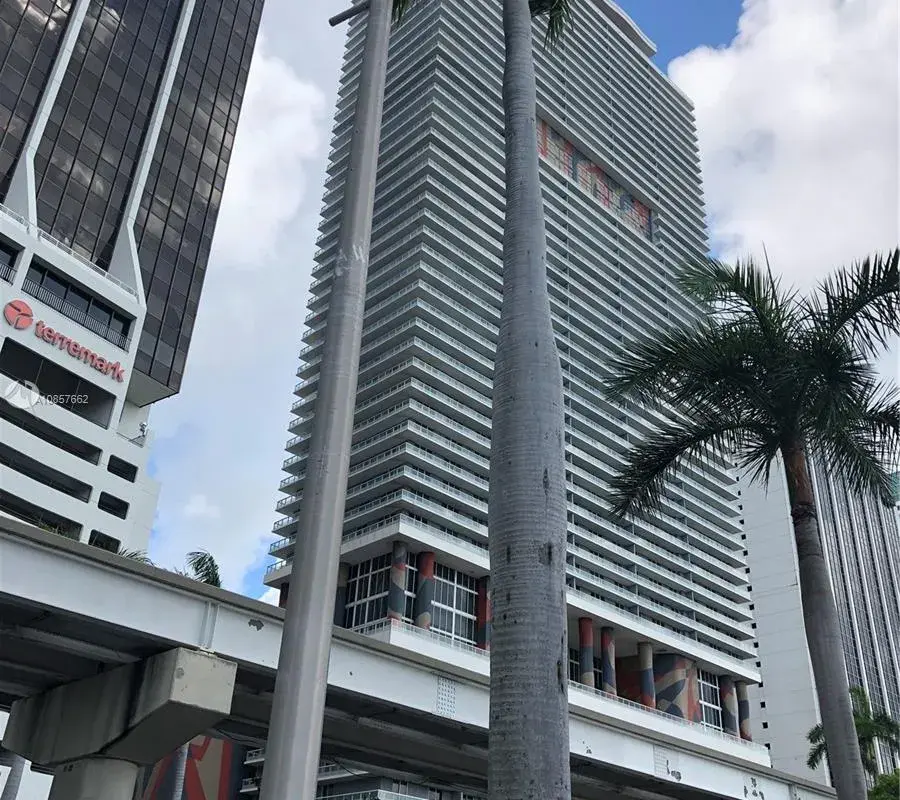 50 Biscayne Blvd # 2307, Miami FL 33132