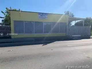 7025 NW 7th Ave, Miami FL 33150 photo 3