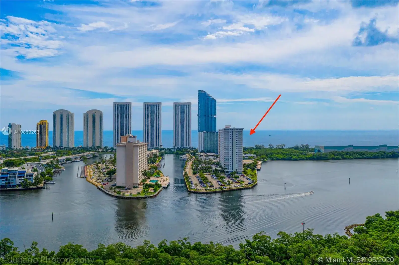 500 Bayview Dr # 1520, Sunny Isles Beach FL 33160