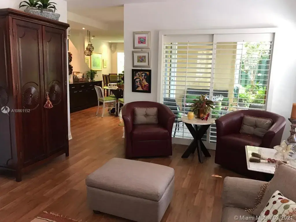 3166 Virginia St # 6, Coconut Grove FL 33133