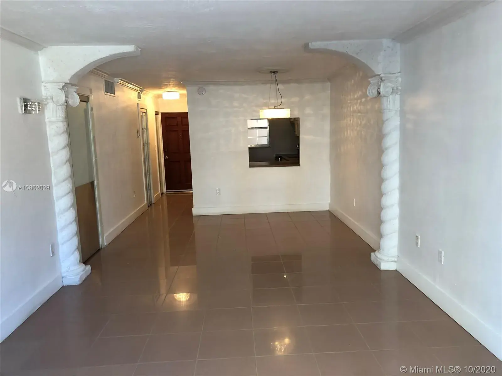 201 Galen Dr # 102W, Key Biscayne FL 33149