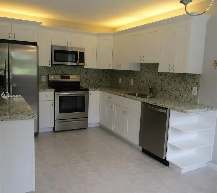 700 SW 128th Ave # 115C, Pembroke Pines FL 33027