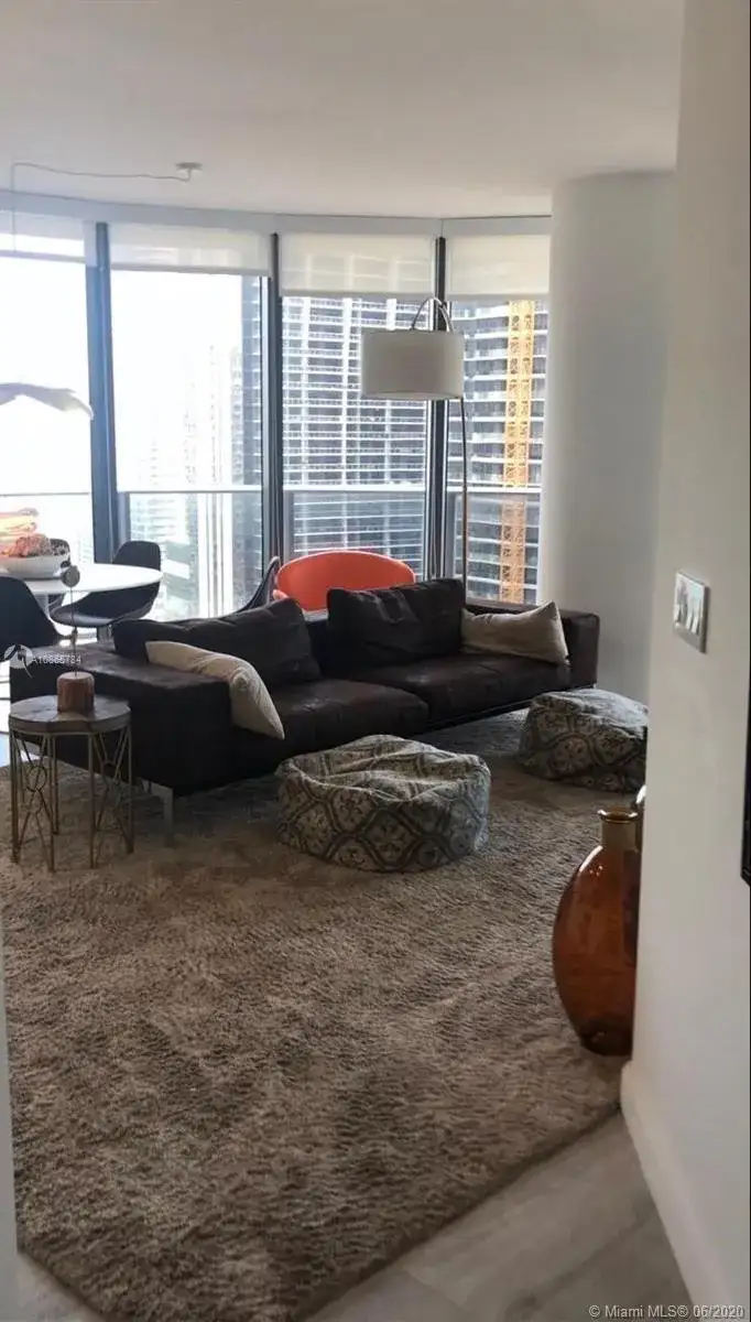 55 SW 9th St # 3503, Miami FL 33130 photo 3
