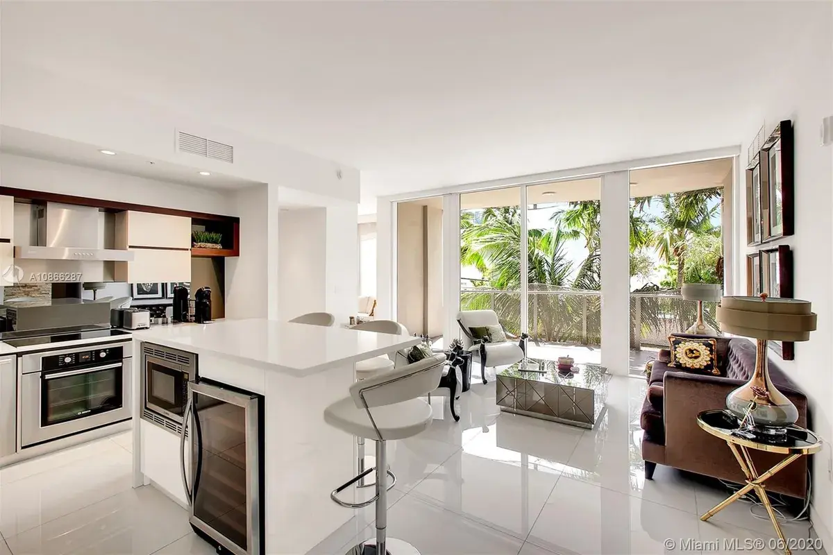 2100 Park Ave # 201, Miami Beach FL 33139