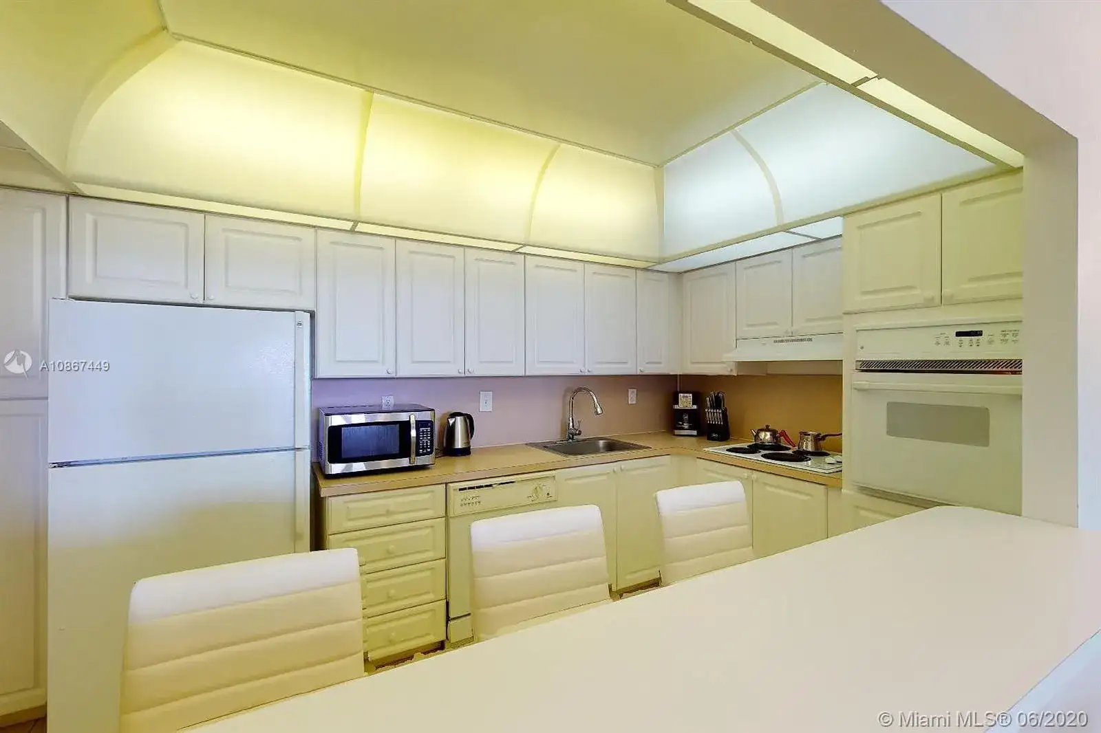 19380 Collins Ave # 1419, Sunny Isles Beach FL 33160 photo 4