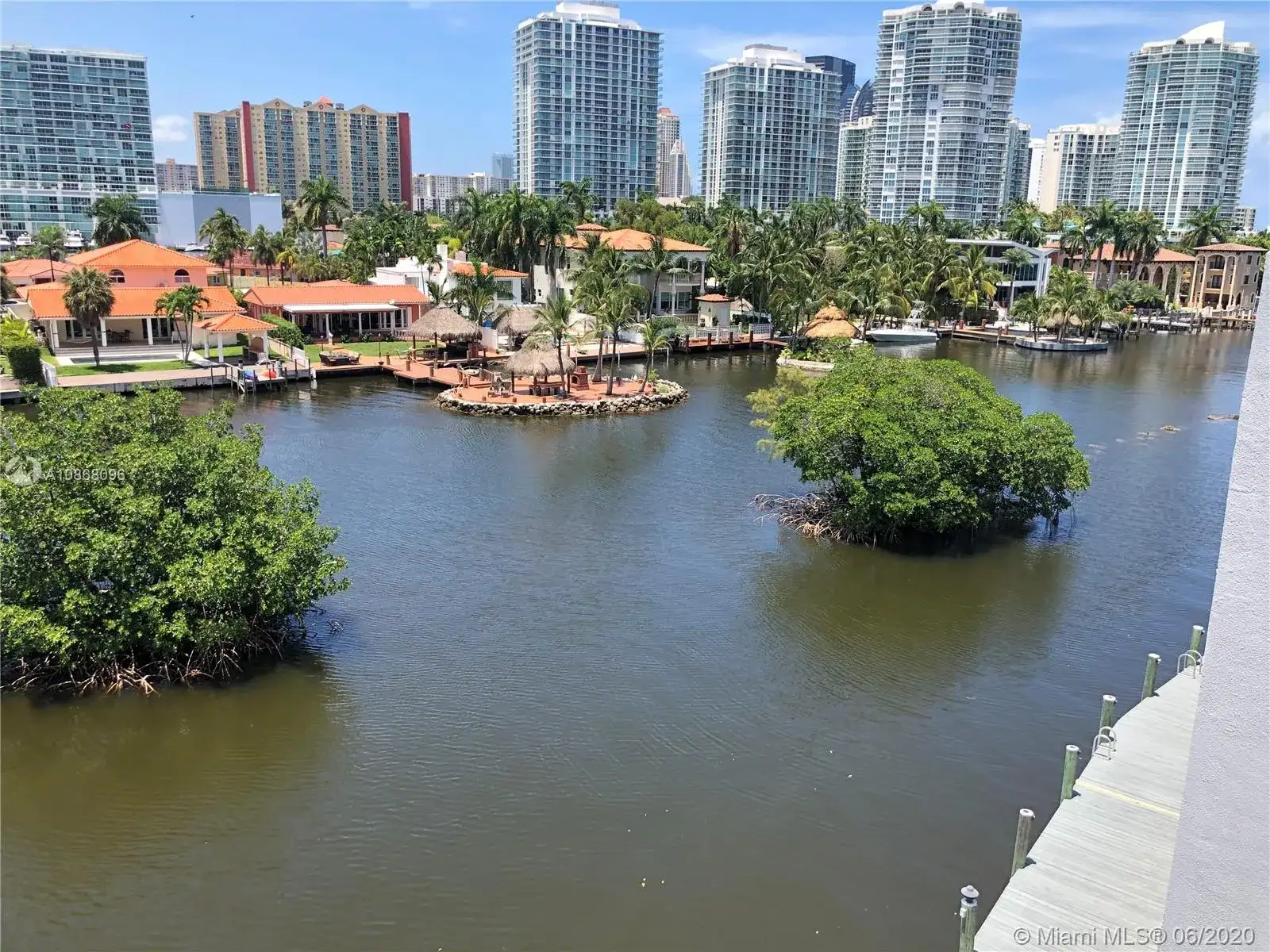 401 Poinciana Dr # 1225, Sunny Isles Beach FL 33160 photo 2