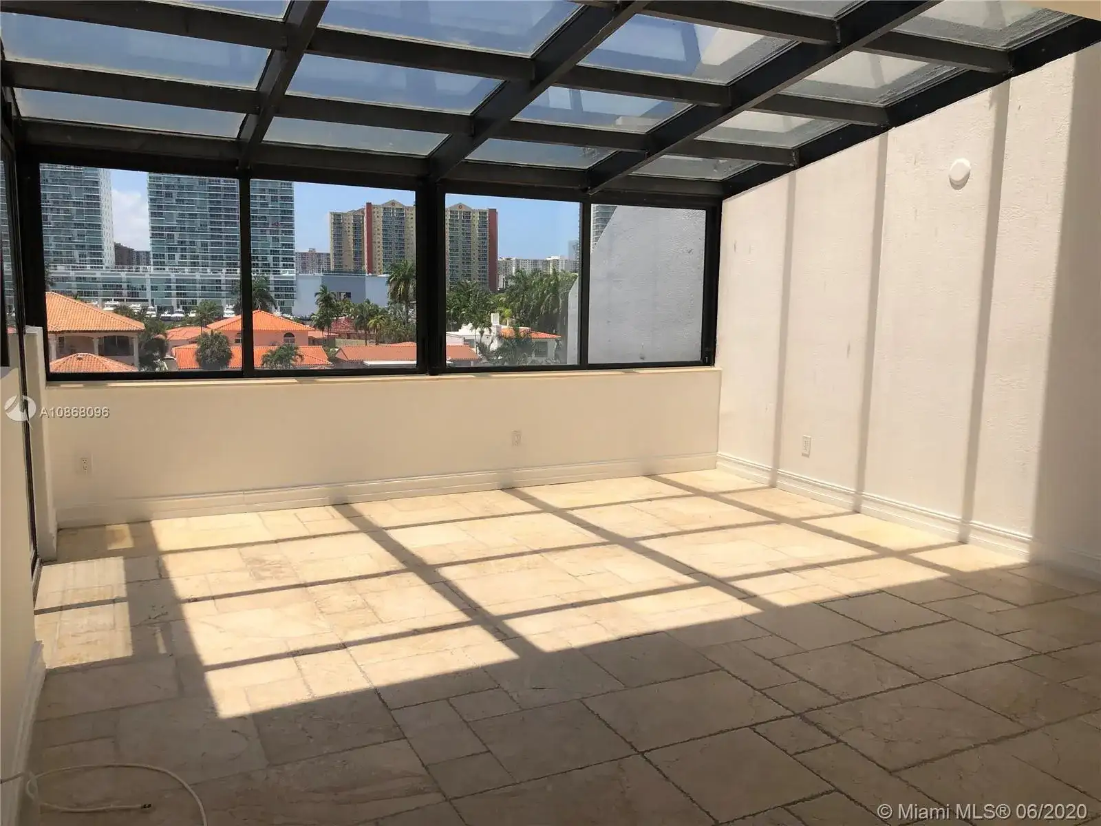 401 Poinciana Dr # 1225, Sunny Isles Beach FL 33160 photo 4