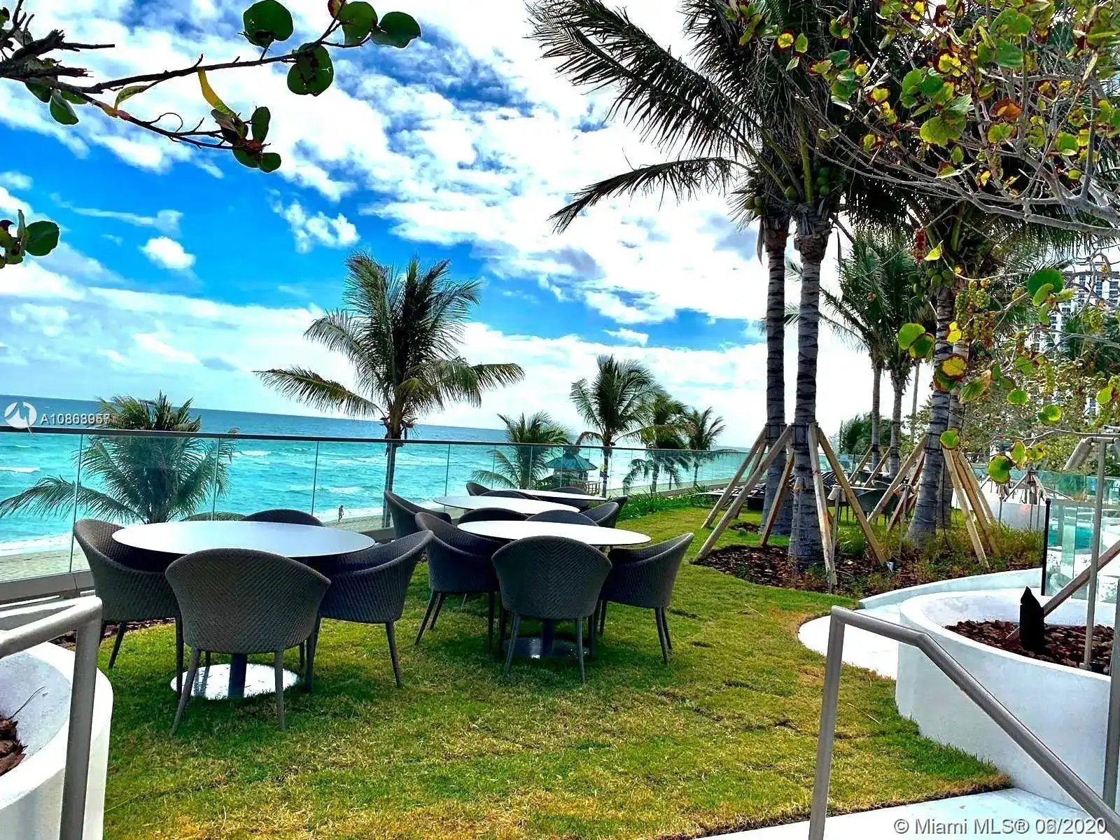 18975 Collins Ave # 1105, Sunny Isles Beach FL 33160 photo 2