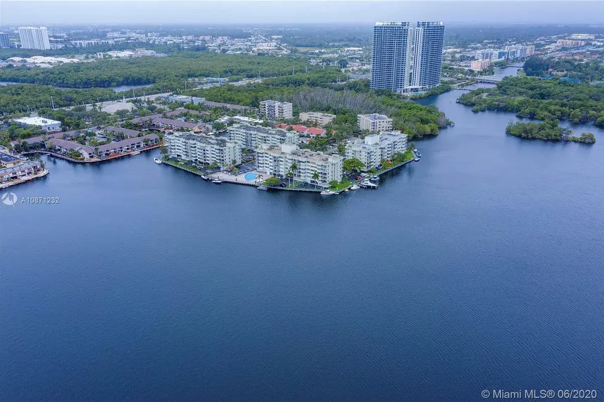 16570 NE 26th Ave # 3I, North Miami Beach FL 33160