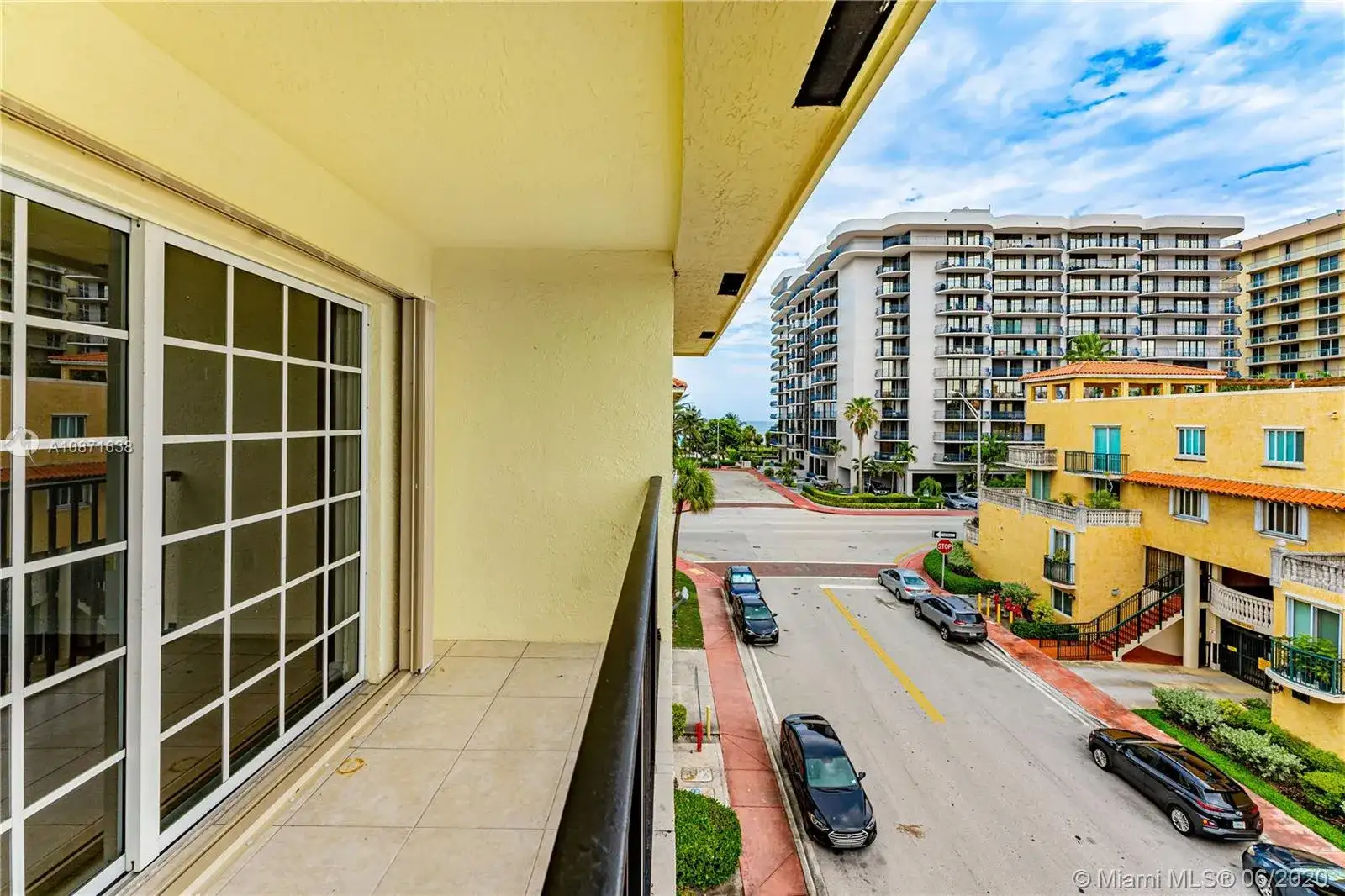 8900 Collins Ave # 401, Surfside FL 33154 photo 2