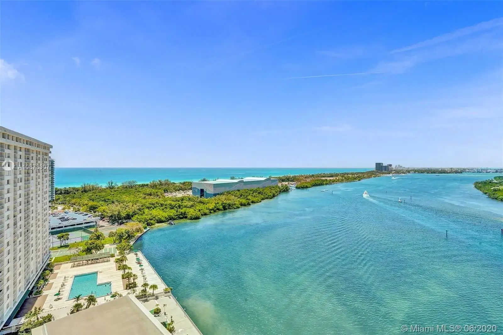 500 Bayview Dr # 1924, Sunny Isles Beach FL 33160 photo 4