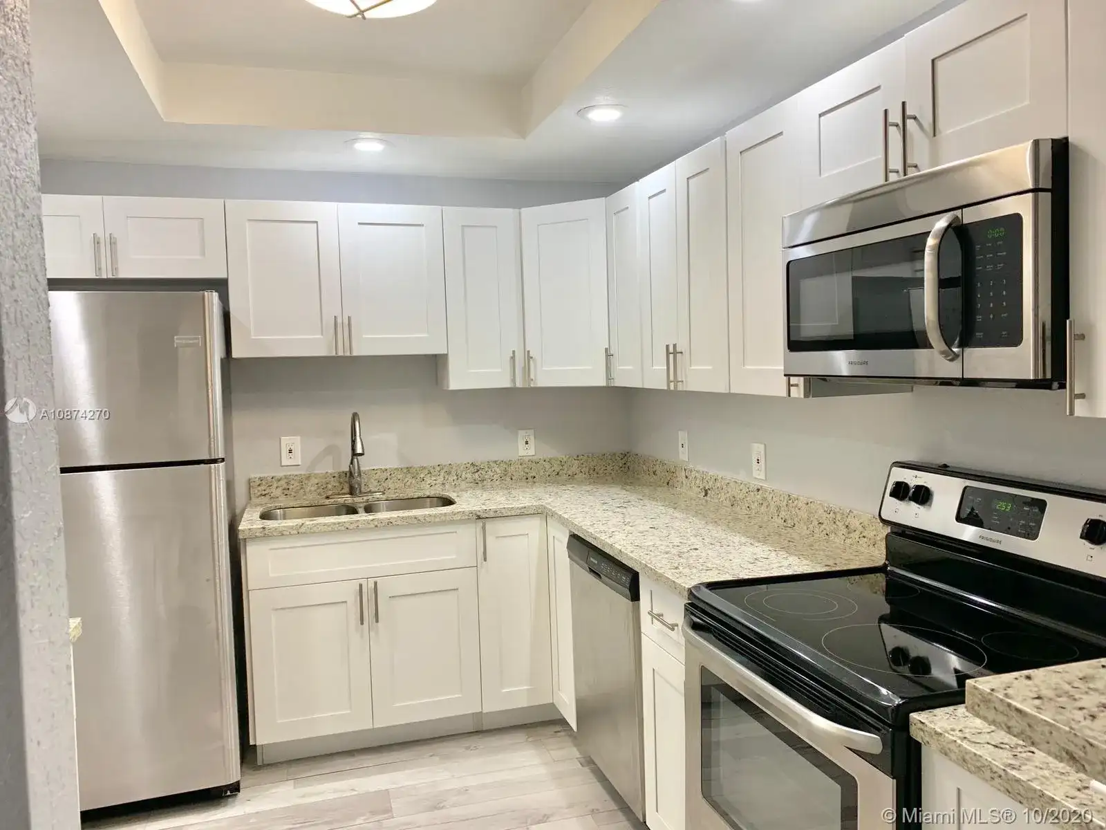 1455 N Treasure Dr # 2A, North Bay Village FL 33141 photo 3