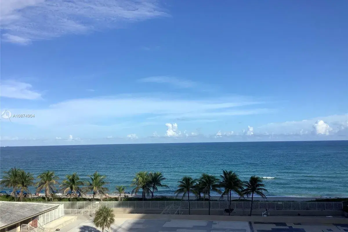 1980 S Ocean Dr # 5E, Hallandale Beach FL 33009