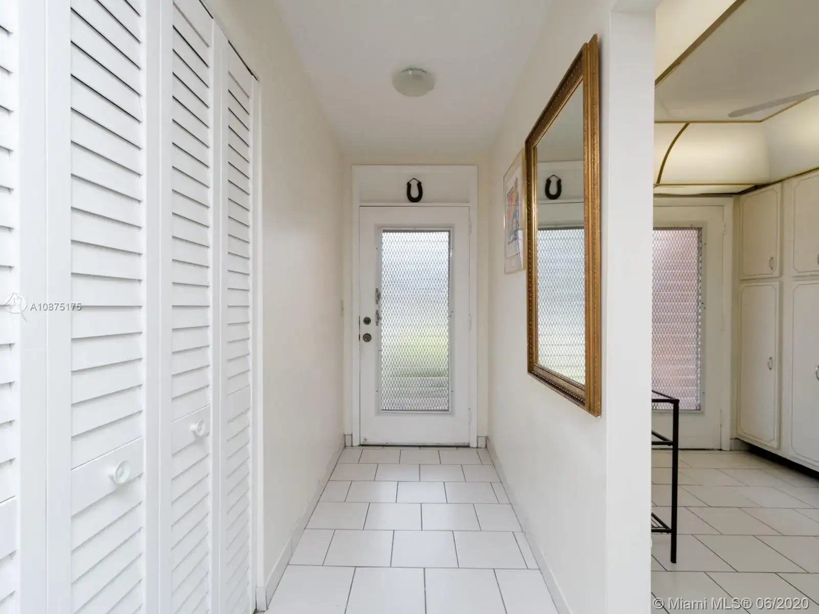 3001 NW 46th Ave # 102, Lauderdale Lakes FL 33313 photo 2