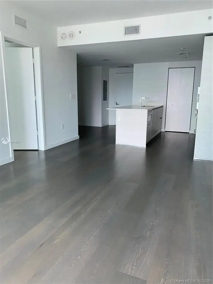 1300 S Miami Ave # 2904, Miami FL 33130 photo 5