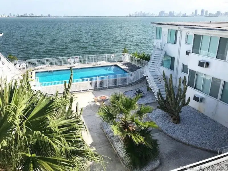 1830 S Treasure Dr # 6, North Bay Village FL 33141