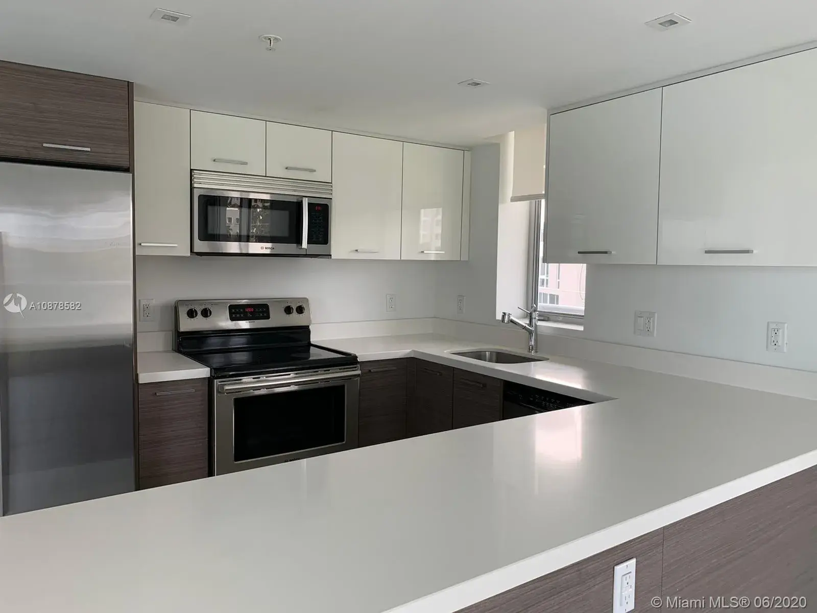 9901 E Bay Harbor Dr # 403, Bay Harbor Islands FL 33154