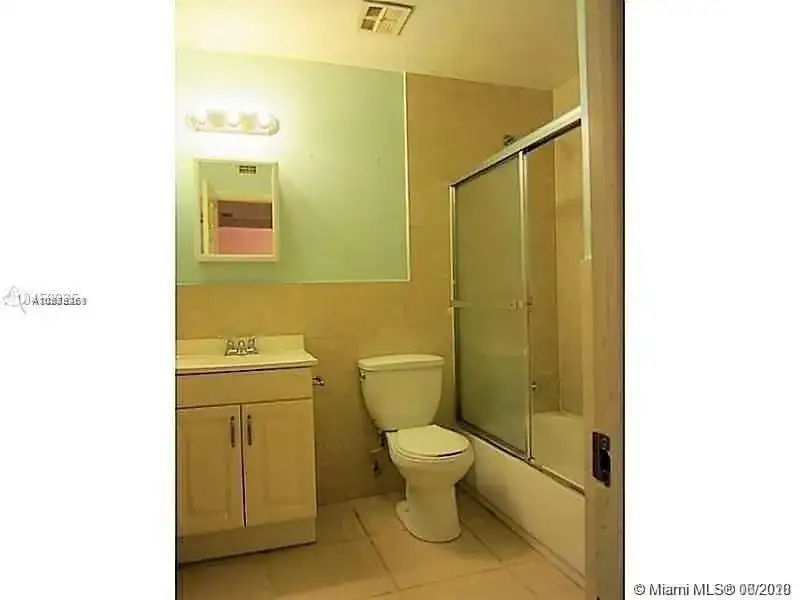 12890 NE 8th Ave # 101, North Miami FL 33161 photo 3