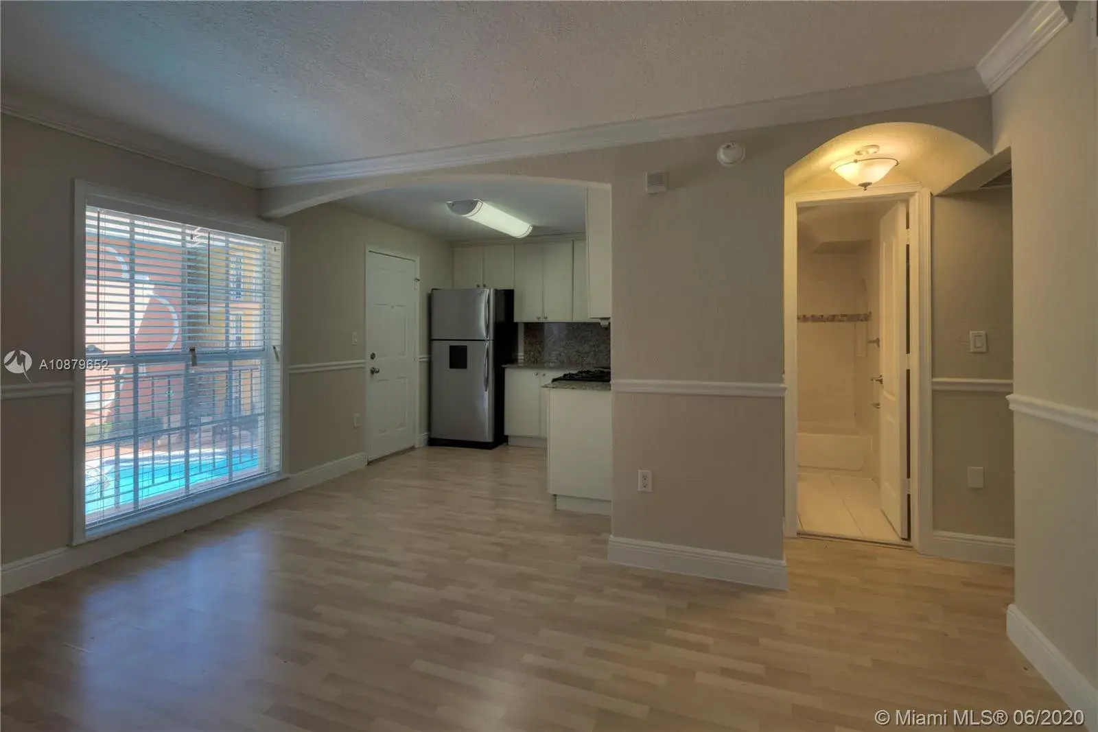 3245 Virginia St # 31, Miami FL 33133