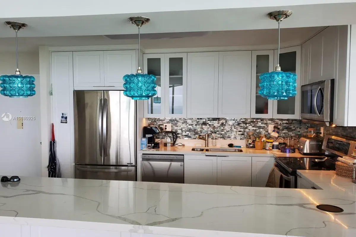 7135 Collins Ave # 1206, Miami Beach FL 33141