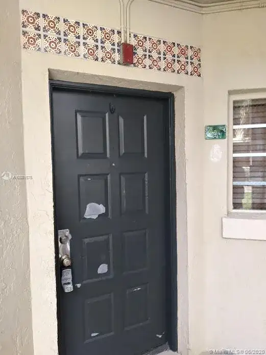 18346 NW 68th Ave # A, Hialeah FL 33015 photo 2